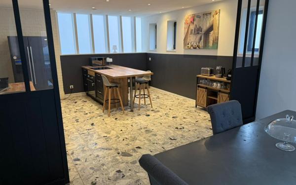 Appartement à louer    2 pièces • 114 m2 Saint-Quentin