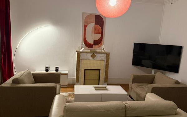 Appartement à louer    2 pièces • 114 m2 Saint-Quentin