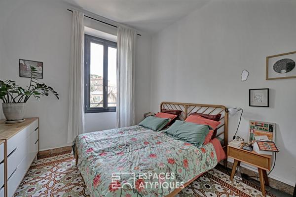 Maison de charme avec cour et bassin Nîmes, quartier Révolution