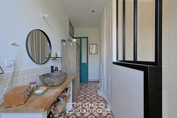 Maison de charme avec cour et bassin Nîmes, quartier Révolution