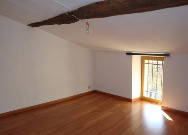 Maison à louer    4 pièces •  Ternay