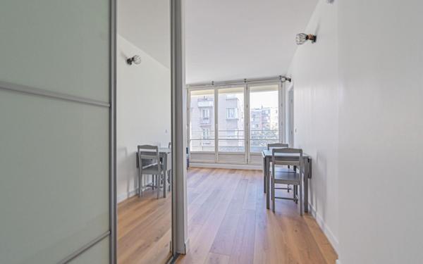 Appartement à louer    2 pièces • 33,06 m2 Paris 19