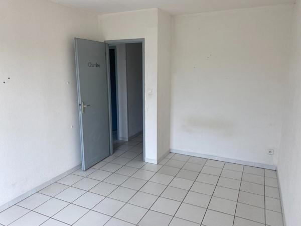 construction de 2000, maison T3+ jardin+parking privée