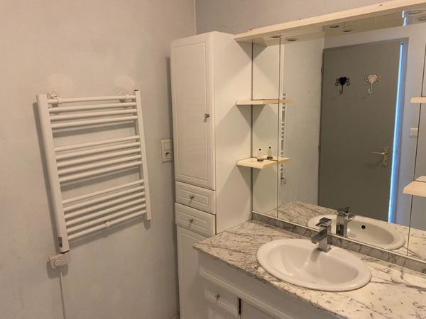 construction de 2000, maison T3+ jardin+parking privée