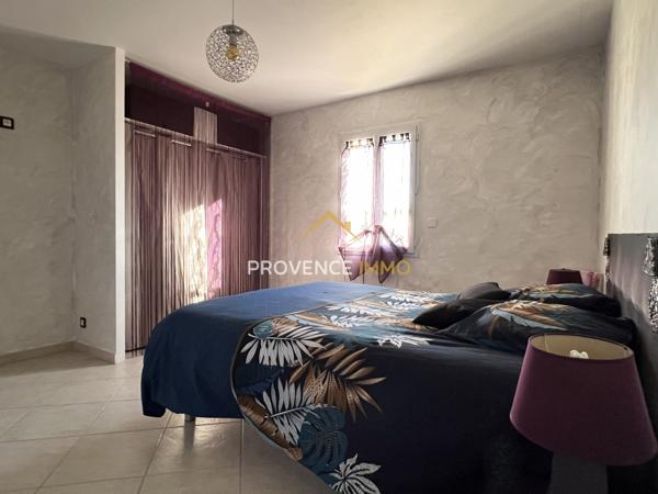 Mallemort (13370) Maison d'habitation de 145 m2 et entrepôt de 82 m2