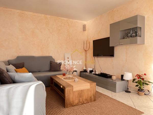 Mallemort (13370) Maison d'habitation de 145 m2 et entrepôt de 82 m2