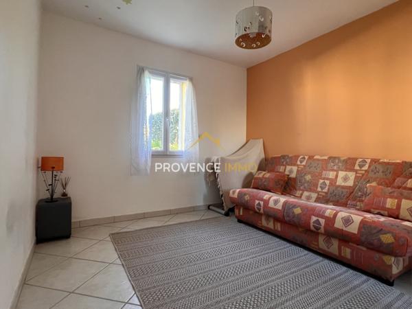 Mallemort (13370) Maison d'habitation de 145 m2 et entrepôt de 82 m2