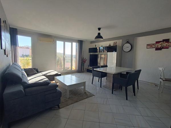 Marseille (13013) APPARTEMENT FAMILIAL AVEC BALCONS ET PARKING