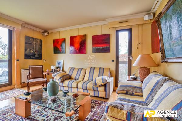 Appartement - Rez de jardin - Petit parc - Terrasse €650 000 ** - Référence 4476