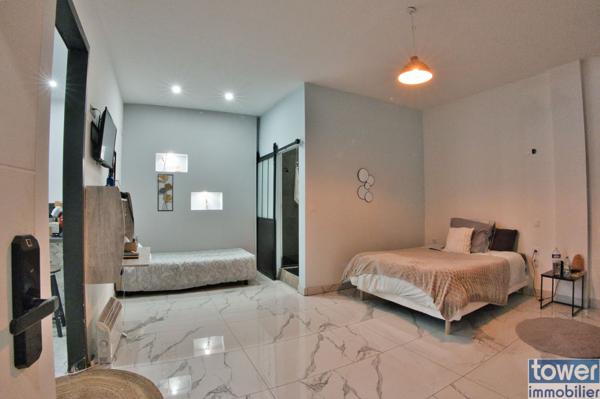 AFFAIRE à saisir ! Somptueuse maison en pierre intégralement restaurée - 166 m² - 5 pièces + GARAGE 115 m²