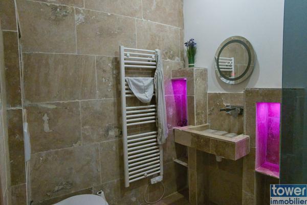 AFFAIRE à saisir ! Somptueuse maison en pierre intégralement restaurée - 166 m² - 5 pièces + GARAGE 115 m²