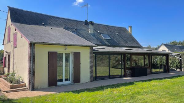 Maison
                                                                                                                                                                                                                                                                                                                        8 pièce(s)                                                                                                                                                                                                          4 chambre(s)                                                                                                                                                                                                          182  m²