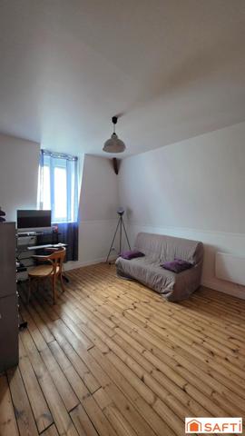 Superbe maison bourgeoise T7, cour et garage avec combles aménageables