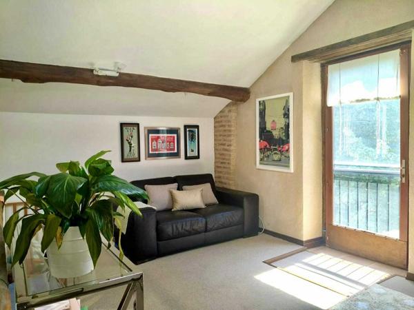 Maison en pierre avec grange et possibilité de gîtes – Piégut-Pluviers (Dordogne)