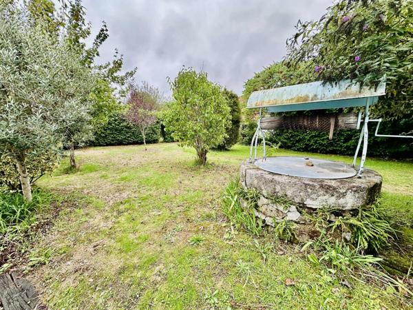 Maison en pierre avec grange et possibilité de gîtes – Piégut-Pluviers (Dordogne)