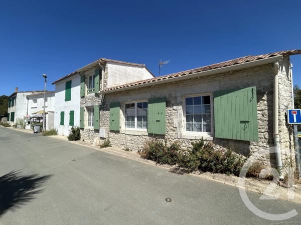 Maison à vendre  4 pièces - 89 m 2   STE MARIE DE RE  - 17