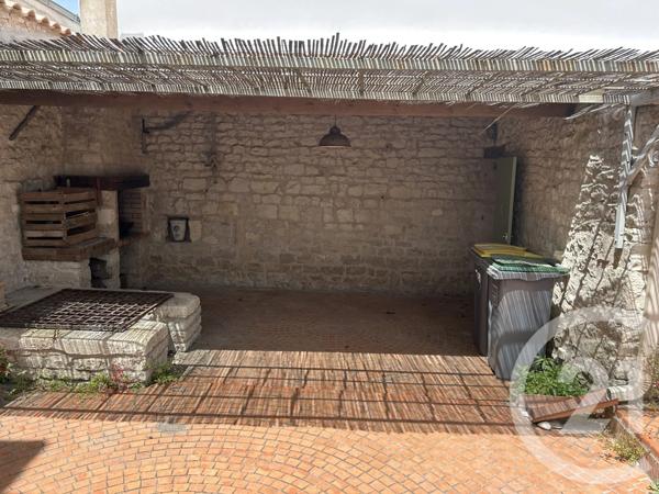 Maison à vendre  4 pièces - 89 m 2   STE MARIE DE RE  - 17