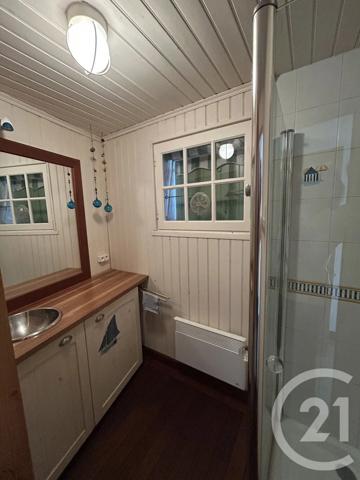 Maison à vendre  4 pièces - 89 m 2   STE MARIE DE RE  - 17