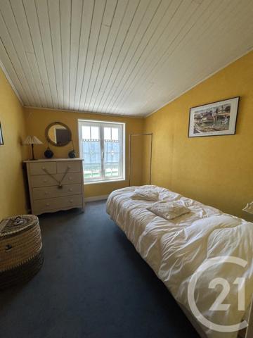 Maison à vendre  4 pièces - 89 m 2   STE MARIE DE RE  - 17