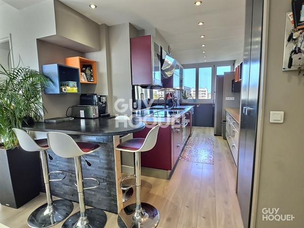 À VENDRE BEAU 4 PIÈCES DE 77m² + LOGGIA
