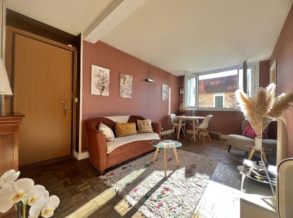 Appartement 3 pièces 50m2 Vieux Saint-Maur