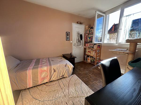 Appartement 3 pièces 50m2 Vieux Saint-Maur