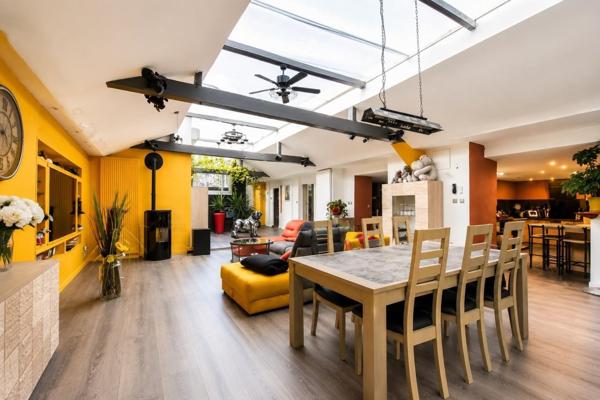 Appartement à SAINT-ETIENNE, 42000 - 4 pièces 214m²