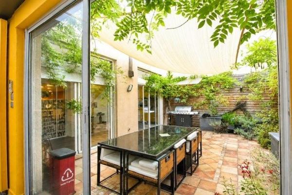 Appartement à SAINT-ETIENNE, 42000 - 4 pièces 214m²