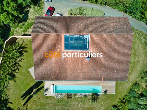 Vente Maison310 m² - 7 Pièces - ARCANGUES (64200)