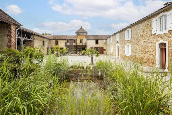 Bastide de 400,85 m²