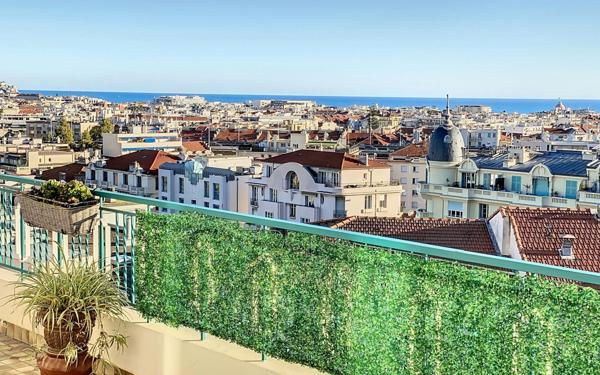 Appartement à vendre    2 pièces • 67,50 m2 Nice