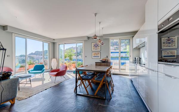 Appartement à vendre    2 pièces • 67,50 m2 Nice