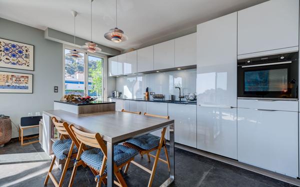 Appartement à vendre    2 pièces • 67,50 m2 Nice