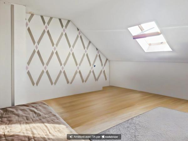 Maison à vendre 6 pièces MERU (60)