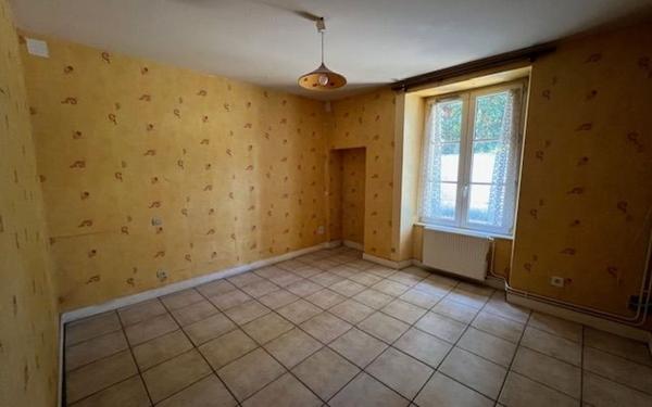 Maison à vendre    4 pièces •  Noyers-sur-Cher