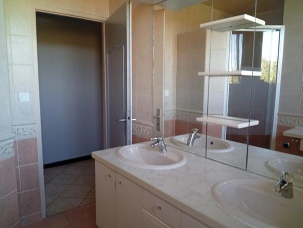 Maison à vendre 8 pièces  (09)
