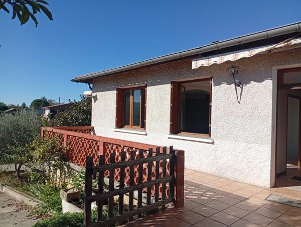 Maison à vendre 8 pièces  (09)