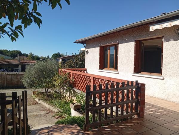 Maison à vendre 8 pièces  (09)
