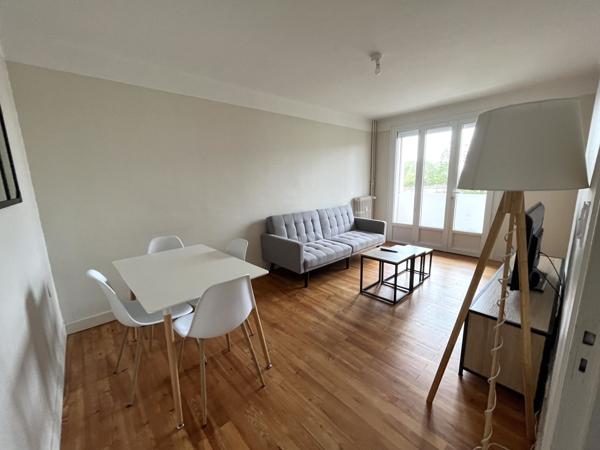 Location Appartement68 m² - 4 Pièces - MONTAUBAN (82000)