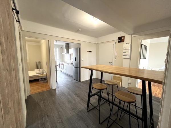 Location Appartement68 m² - 4 Pièces - MONTAUBAN (82000)