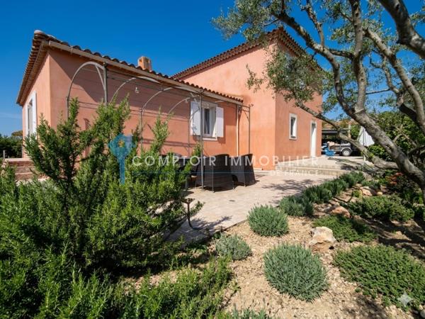 Villa
                                                                                                                                                                                                                                                                                                                        5 pièce(s)                                                                                                                                                                                                          5 chambre(s)                                                                                                                                                                                                          148  m²