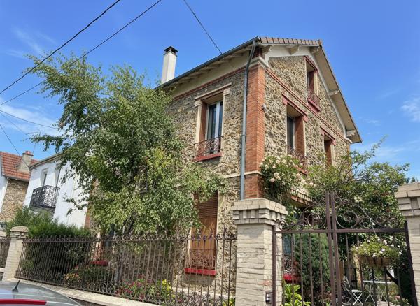 Vente Maison113,38 m² - 6 Pièces - VILLENEUVE SAINT GEORGES (94190)