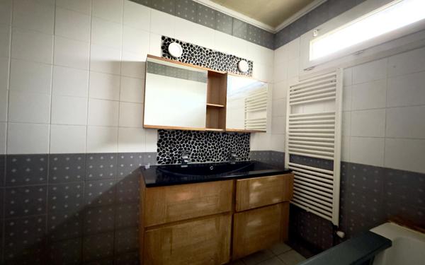 Appartement à vendre    3 pièces •  Romans-sur-Isère