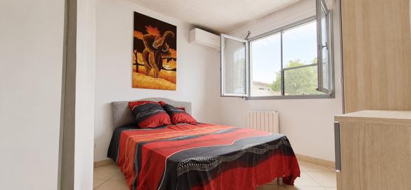 PIA (66) – Maison de plain-pied 4 faces sur un magnifique terrain arboré de plus de 2 000 m²
