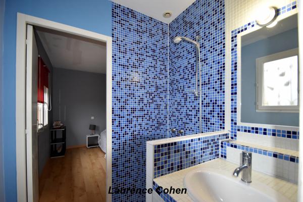 MAISON T5 143 m² 2000 m² de TERRAIN