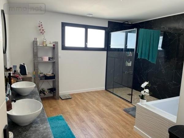 Maison à vendre à Lanester dans le Morbihan (56600), ref : 56083-1124