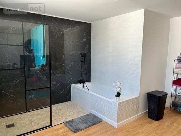 Maison à vendre à Lanester dans le Morbihan (56600), ref : 56083-1124