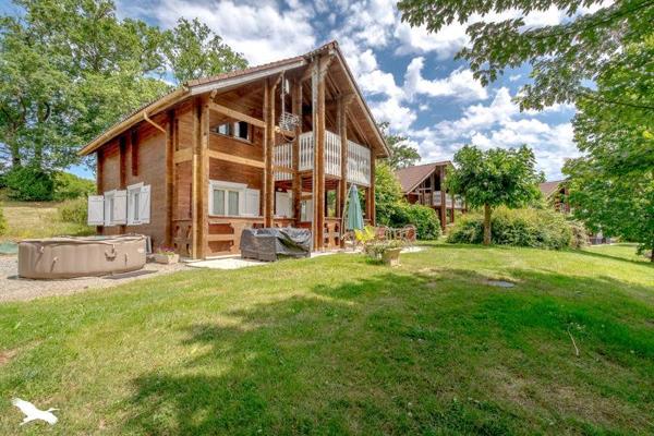 Appartement à vendre 298 000 € Meilhac 10 p 320 m² DPE D