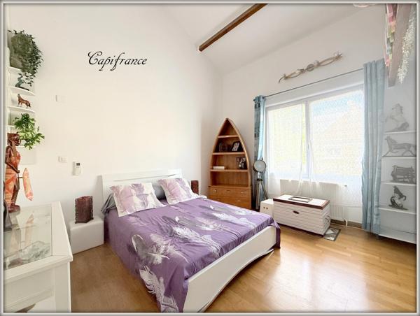 Maison à vendre 6 pièces 138 m² (174 m² au sol)  dépendance