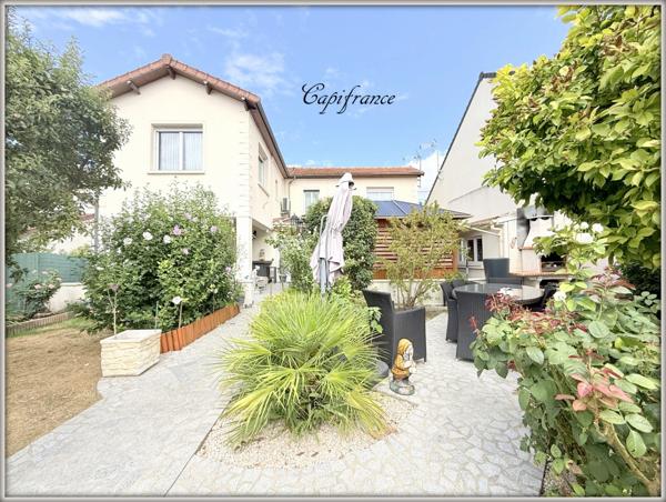 Maison à vendre 6 pièces 138 m² (174 m² au sol)  dépendance
